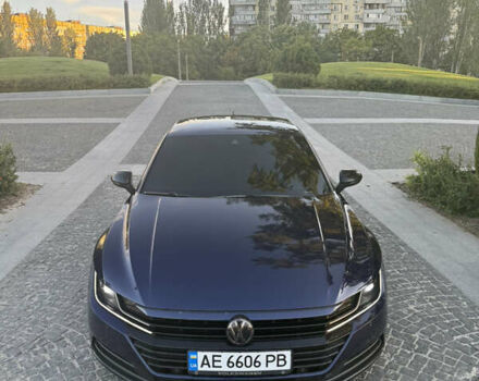 Синий Фольксваген Arteon, объемом двигателя 1.97 л и пробегом 150 тыс. км за 21999 $, фото 4 на Automoto.ua