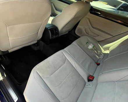 Синий Фольксваген Arteon, объемом двигателя 1.97 л и пробегом 232 тыс. км за 23499 $, фото 5 на Automoto.ua