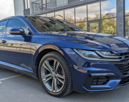 Синий Фольксваген Arteon, объемом двигателя 2 л и пробегом 240 тыс. км за 27000 $, фото 1 на Automoto.ua