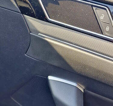Синій Фольксваген Arteon, об'ємом двигуна 1.98 л та пробігом 38 тис. км за 30600 $, фото 25 на Automoto.ua