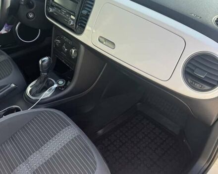 Білий Фольксваген Бітл, об'ємом двигуна 1.98 л та пробігом 115 тис. км за 13750 $, фото 19 на Automoto.ua