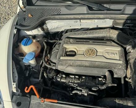 Білий Фольксваген Бітл, об'ємом двигуна 1.98 л та пробігом 115 тис. км за 13750 $, фото 21 на Automoto.ua