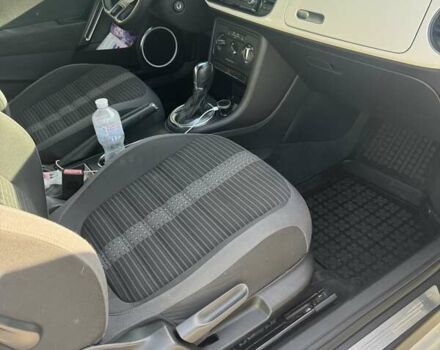 Білий Фольксваген Бітл, об'ємом двигуна 1.98 л та пробігом 115 тис. км за 13750 $, фото 17 на Automoto.ua