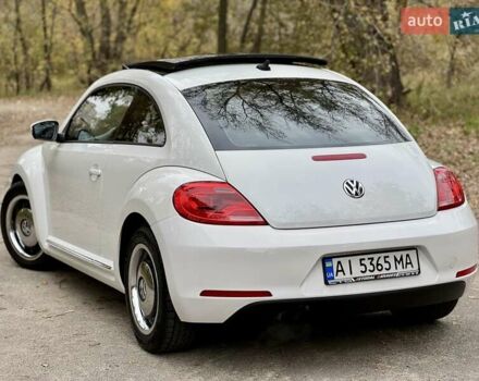 Белый Фольксваген Битл, объемом двигателя 2.5 л и пробегом 229 тыс. км за 9499 $, фото 12 на Automoto.ua