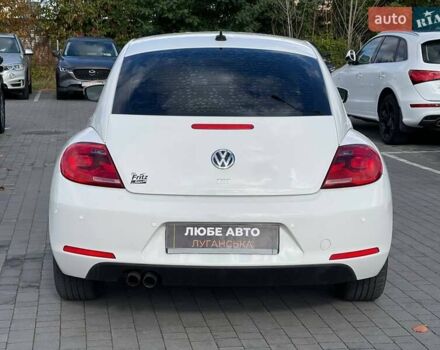 Белый Фольксваген Битл, объемом двигателя 1.97 л и пробегом 121 тыс. км за 11900 $, фото 5 на Automoto.ua