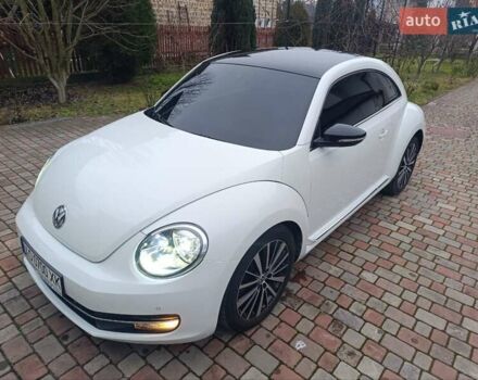 Белый Фольксваген Битл, объемом двигателя 1.6 л и пробегом 147 тыс. км за 9500 $, фото 2 на Automoto.ua