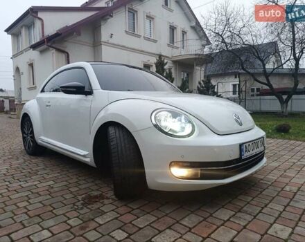 Белый Фольксваген Битл, объемом двигателя 1.6 л и пробегом 147 тыс. км за 9500 $, фото 12 на Automoto.ua