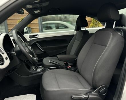 Белый Фольксваген Битл, объемом двигателя 2 л и пробегом 232 тыс. км за 9600 $, фото 11 на Automoto.ua