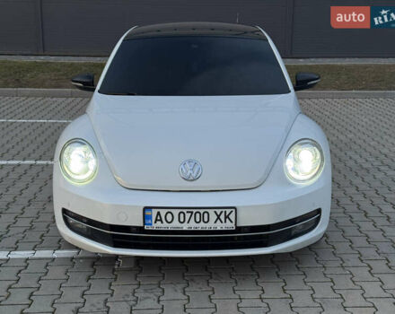 Белый Фольксваген Битл, объемом двигателя 1.6 л и пробегом 140 тыс. км за 8200 $, фото 8 на Automoto.ua
