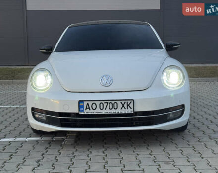 Белый Фольксваген Битл, объемом двигателя 1.6 л и пробегом 140 тыс. км за 8200 $, фото 9 на Automoto.ua