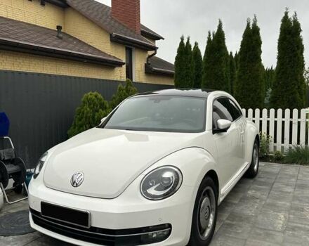 Белый Фольксваген Битл, объемом двигателя 1.4 л и пробегом 70 тыс. км за 13400 $, фото 4 на Automoto.ua