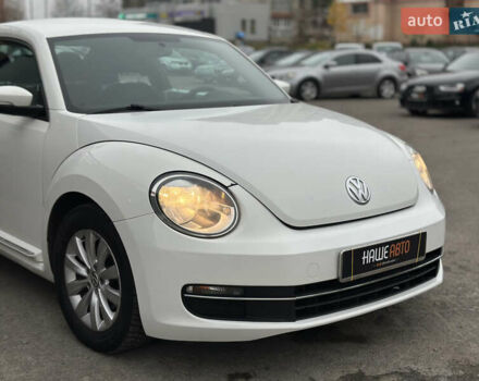 Белый Фольксваген Битл, объемом двигателя 1.97 л и пробегом 232 тыс. км за 9600 $, фото 7 на Automoto.ua