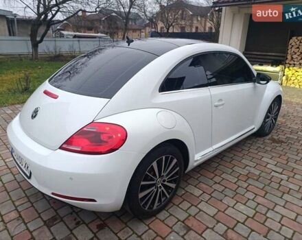 Белый Фольксваген Битл, объемом двигателя 1.6 л и пробегом 147 тыс. км за 9500 $, фото 8 на Automoto.ua