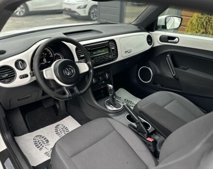 Белый Фольксваген Битл, объемом двигателя 2 л и пробегом 232 тыс. км за 9600 $, фото 12 на Automoto.ua