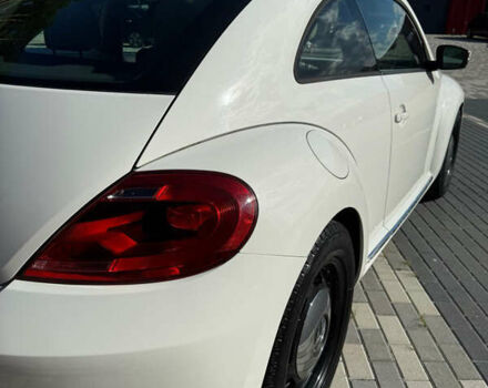 Белый Фольксваген Битл, объемом двигателя 2.48 л и пробегом 55 тыс. км за 10900 $, фото 14 на Automoto.ua