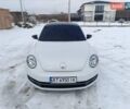 Белый Фольксваген Битл, объемом двигателя 1.6 л и пробегом 147 тыс. км за 8500 $, фото 1 на Automoto.ua