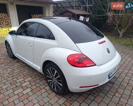 Белый Фольксваген Битл, объемом двигателя 1.6 л и пробегом 147 тыс. км за 9500 $, фото 9 на Automoto.ua