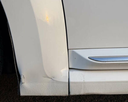 Белый Фольксваген Битл, объемом двигателя 1.4 л и пробегом 145 тыс. км за 9800 $, фото 6 на Automoto.ua