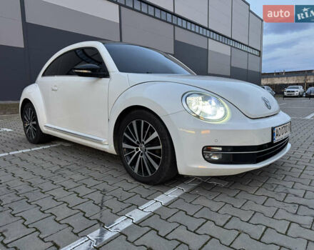 Белый Фольксваген Битл, объемом двигателя 1.6 л и пробегом 140 тыс. км за 8200 $, фото 13 на Automoto.ua