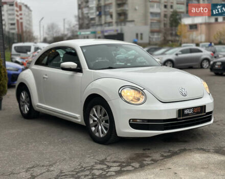 Белый Фольксваген Битл, объемом двигателя 1.97 л и пробегом 232 тыс. км за 9600 $, фото 5 на Automoto.ua