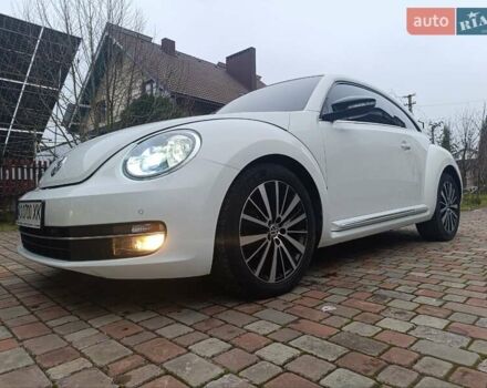 Белый Фольксваген Битл, объемом двигателя 1.6 л и пробегом 147 тыс. км за 9500 $, фото 7 на Automoto.ua
