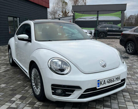 Белый Фольксваген Битл, объемом двигателя 1.8 л и пробегом 174 тыс. км за 11499 $, фото 16 на Automoto.ua