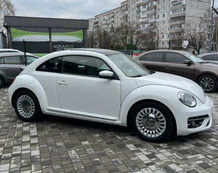 Белый Фольксваген Битл, объемом двигателя 1.8 л и пробегом 174 тыс. км за 11499 $, фото 13 на Automoto.ua