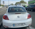 Белый Фольксваген Битл, объемом двигателя 1.8 л и пробегом 65 тыс. км за 15000 $, фото 2 на Automoto.ua