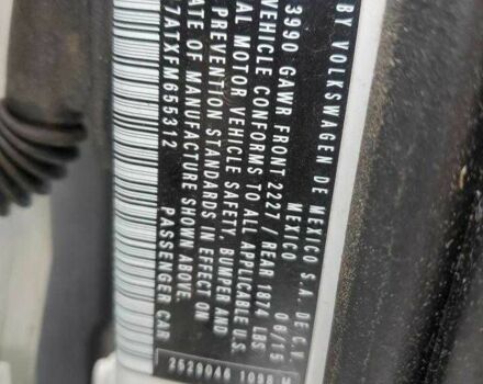 Білий Фольксваген Бітл, об'ємом двигуна 1.8 л та пробігом 160 тис. км за 1800 $, фото 11 на Automoto.ua