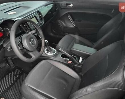 Фольксваген Битл 2015 в Виннице на Automoto.ua Белый Фольксваген Битл, объемом двигателя 1.8 л и пробегом 144 тыс. км за 12222 $, фото 15 на Automoto.ua