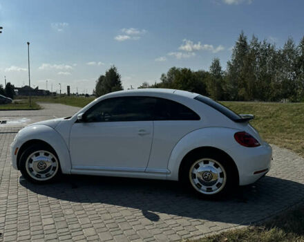 Фольксваген Битл 2015 в Костополе на Automoto.ua Белый Фольксваген Битл, объемом двигателя 1.8 л и пробегом 132 тыс. км за 10900 $, фото 6 на Automoto.ua