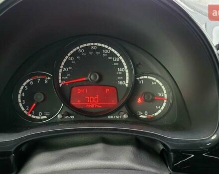 Фольксваген Битл 2015 в Виннице на Automoto.ua Белый Фольксваген Битл, объемом двигателя 1.8 л и пробегом 144 тыс. км за 12222 $, фото 17 на Automoto.ua