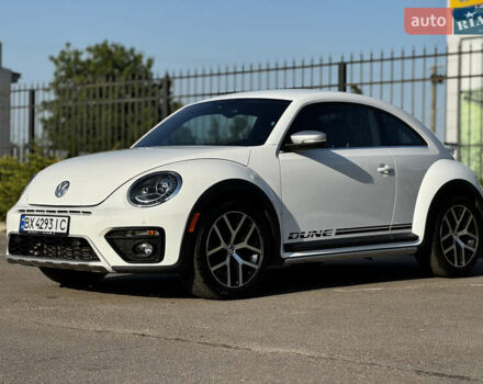 Белый Фольксваген Битл, объемом двигателя 1.8 л и пробегом 113 тыс. км за 16300 $, фото 1 на Automoto.ua