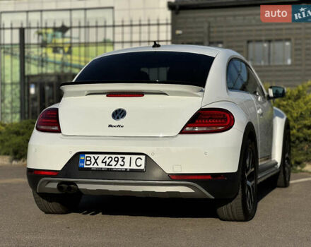 Белый Фольксваген Битл, объемом двигателя 1.8 л и пробегом 113 тыс. км за 16300 $, фото 20 на Automoto.ua