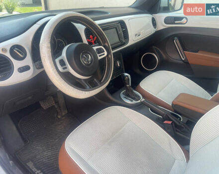 Білий Фольксваген Бітл, об'ємом двигуна 1.8 л та пробігом 99 тис. км за 11800 $, фото 7 на Automoto.ua