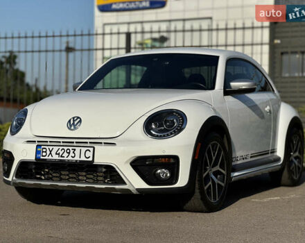 Белый Фольксваген Битл, объемом двигателя 1.8 л и пробегом 113 тыс. км за 16300 $, фото 3 на Automoto.ua