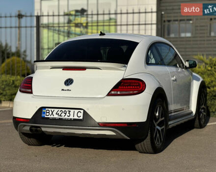 Белый Фольксваген Битл, объемом двигателя 1.8 л и пробегом 113 тыс. км за 16300 $, фото 22 на Automoto.ua