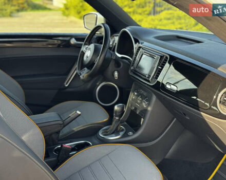 Белый Фольксваген Битл, объемом двигателя 1.8 л и пробегом 113 тыс. км за 16300 $, фото 36 на Automoto.ua