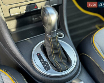 Белый Фольксваген Битл, объемом двигателя 1.8 л и пробегом 113 тыс. км за 16300 $, фото 46 на Automoto.ua