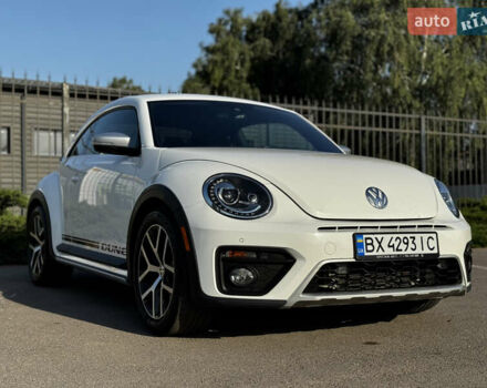 Белый Фольксваген Битл, объемом двигателя 1.8 л и пробегом 113 тыс. км за 16300 $, фото 10 на Automoto.ua