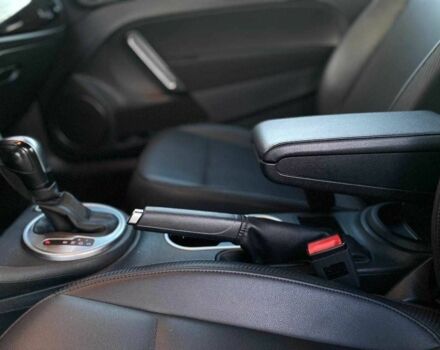 Белый Фольксваген Битл, объемом двигателя 1.8 л и пробегом 121 тыс. км за 11990 $, фото 20 на Automoto.ua