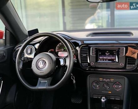 Белый Фольксваген Битл, объемом двигателя 1.8 л и пробегом 121 тыс. км за 11990 $, фото 37 на Automoto.ua