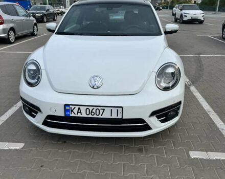 Білий Фольксваген Бітл, об'ємом двигуна 1.98 л та пробігом 107 тис. км за 16000 $, фото 24 на Automoto.ua