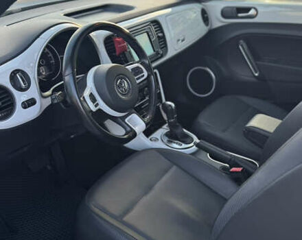 Білий Фольксваген Бітл, об'ємом двигуна 1.98 л та пробігом 107 тис. км за 16000 $, фото 2 на Automoto.ua