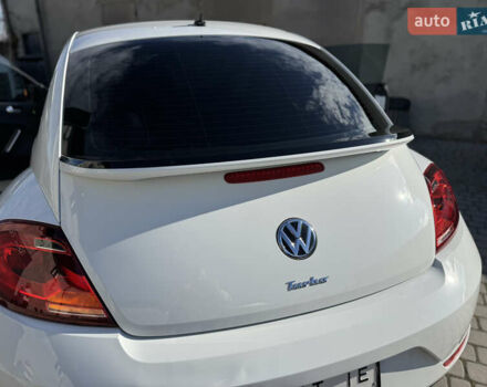 Белый Фольксваген Битл, объемом двигателя 1.98 л и пробегом 100 тыс. км за 12900 $, фото 19 на Automoto.ua