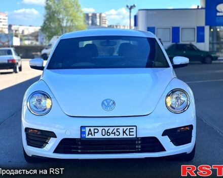 Белый Фольксваген Битл, объемом двигателя 1.8 л и пробегом 140 тыс. км за 13999 $, фото 2 на Automoto.ua