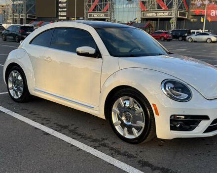 Білий Фольксваген Бітл, об'ємом двигуна 1.98 л та пробігом 107 тис. км за 16000 $, фото 8 на Automoto.ua