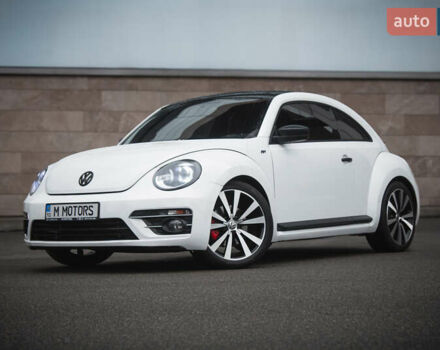 Білий Фольксваген Бітл, об'ємом двигуна 1.98 л та пробігом 126 тис. км за 12900 $, фото 6 на Automoto.ua