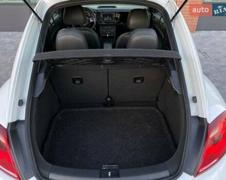 Белый Фольксваген Битл, объемом двигателя 1.8 л и пробегом 121 тыс. км за 11990 $, фото 35 на Automoto.ua