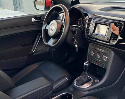 Белый Фольксваген Битл, объемом двигателя 1.8 л и пробегом 121 тыс. км за 11990 $, фото 22 на Automoto.ua